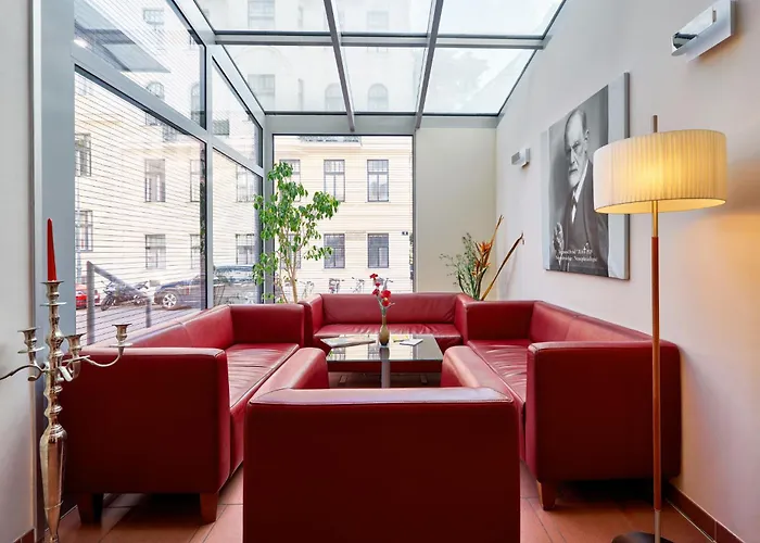 Strudlhof 4*