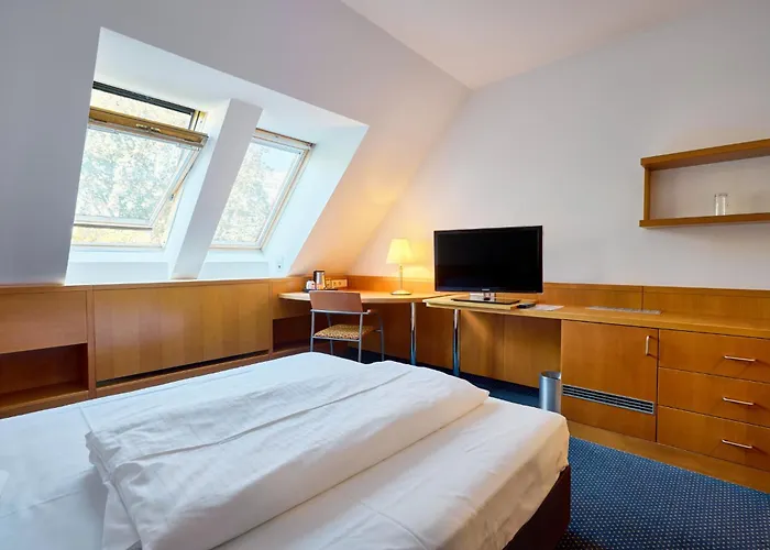 Strudlhof Hotel