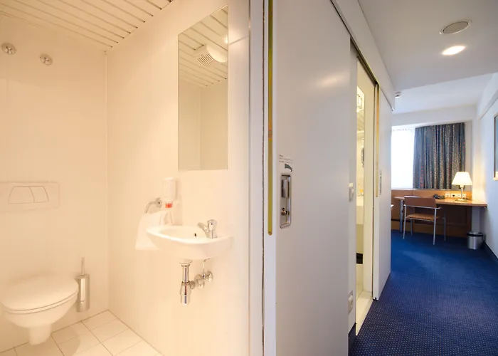 Strudlhof Hotel 4*