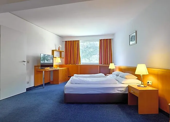 Strudlhof 4*