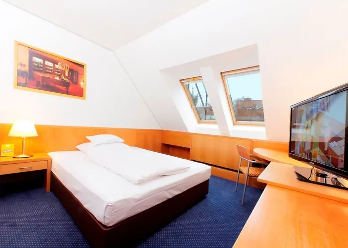 Strudlhof Hotel